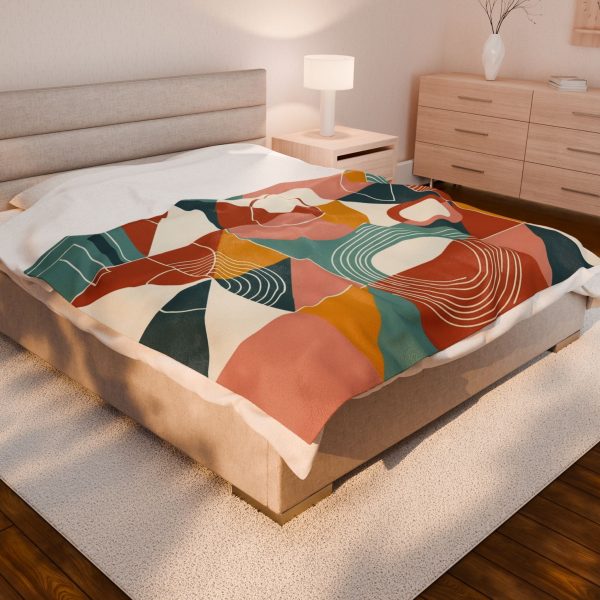 Cozy Geometric Velveteen Blanket, Modern Home Decor, Gift for Christmas, Warm Throw Blanket - Image 2