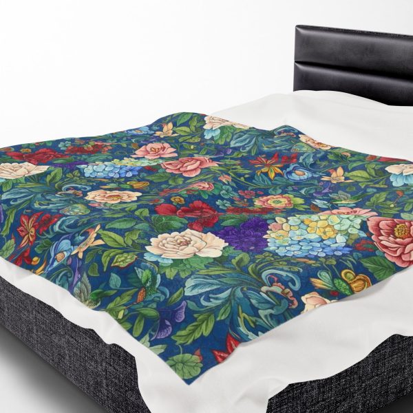 Floral Velveteen Blanket, Cozy Home Decor, Warmth Gift, Living Room Comfort, Bedroom Aesthetic - Image 4