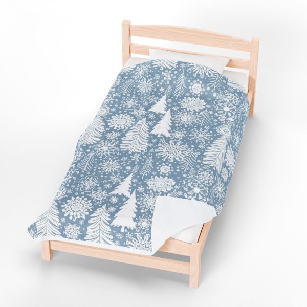 Cozy Winter Velveteen Plush Blanket | Soft Snowflake Print for Home Decor, Holiday Gift, - Image 4