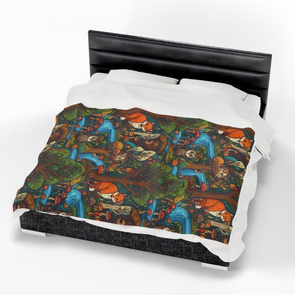 Nature-Inspired Velveteen Plush Blanket, Cozy Forest Animals Throw, Gift for Wilderness Lovers, Camping - Image 4